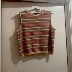 Authentic St. John by Marie Gray sleeveless top. Goes with everything Worn twice